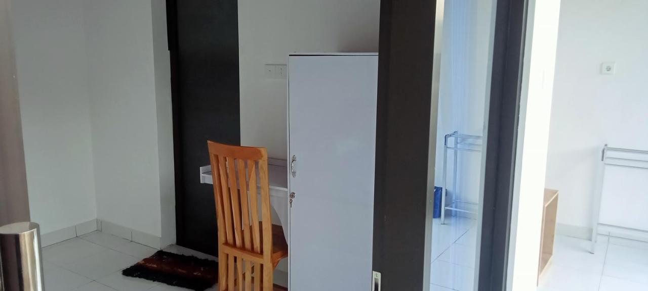 אמד Giri Homestay מראה חיצוני תמונה